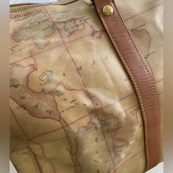 Alviero Martini Tavel Bag - Picture 10 of 14